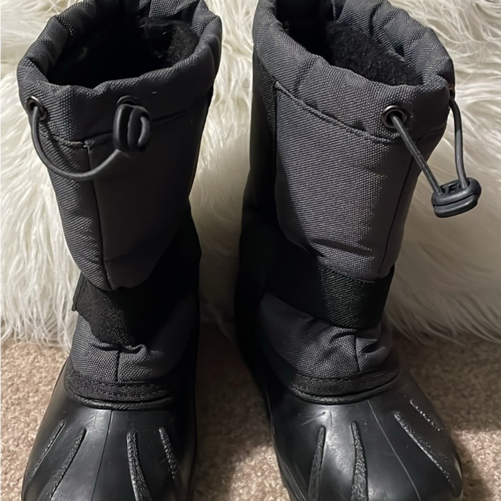 Kids Kamik snow boots